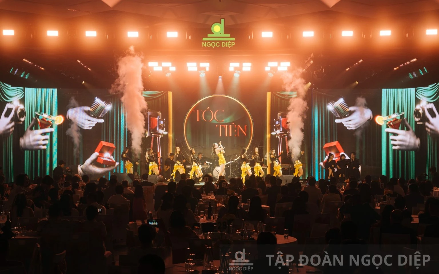 Giải Pháp Cho Thuê Âm Thanh Ánh Sáng Trọn Gói Tối Ưu Cho Mọi Sự Kiện